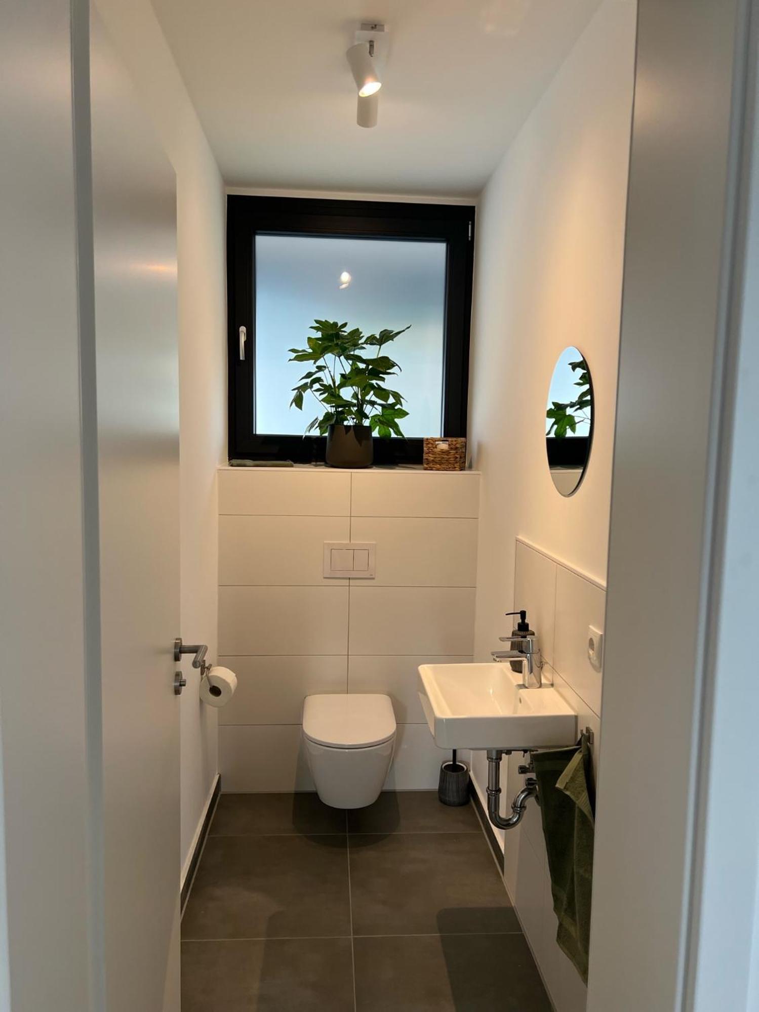 Moderne Ferienwohnung Mit Terrasse, Grill & Privatparkplatz Venningen Eksteriør billede